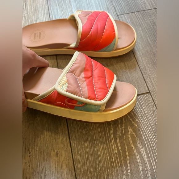 OluKai x Rumpl Nu’a Mino Slide Sandal Quilted Pink Sea Salt 20469 - Women’s 10 - Picture 7 of 11
